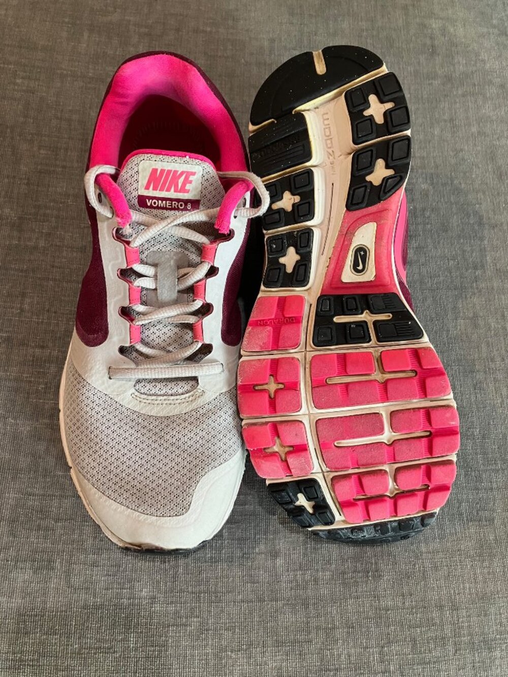 Nike Zoom Vomero 8 Pink Burgundy Running Sneakers Women’s 9.5 Retro Y2K - Picture 5 of 14